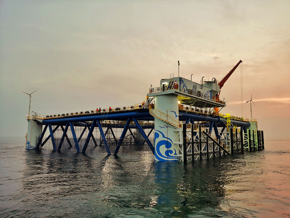 Jinghai No. 3 Fish Farming Platform