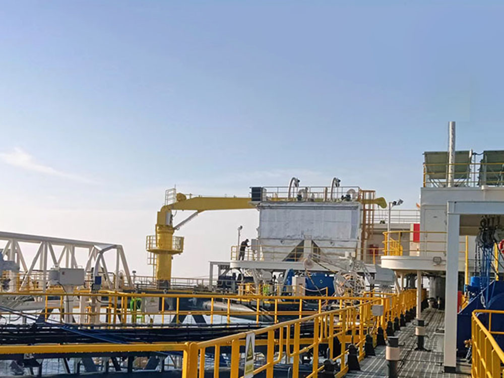 Jinghai No. 6 Fish Farming Platform