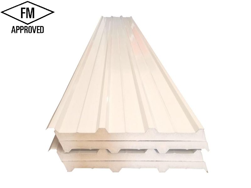 Полиуретановая сэндвич-панель 