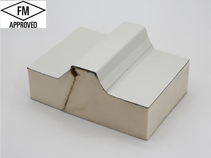 Полиуретановая сэндвич-панель 