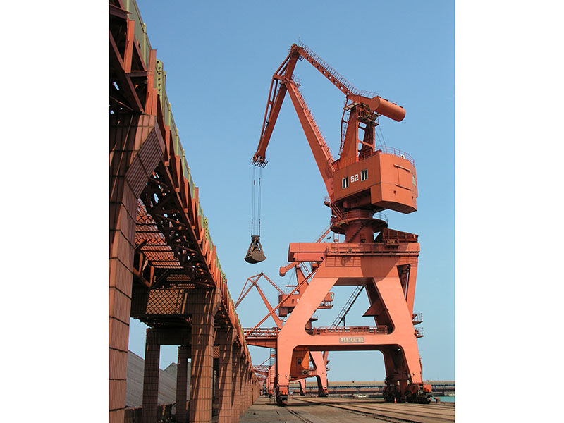 Стакер-реклаймер и разгрузчик