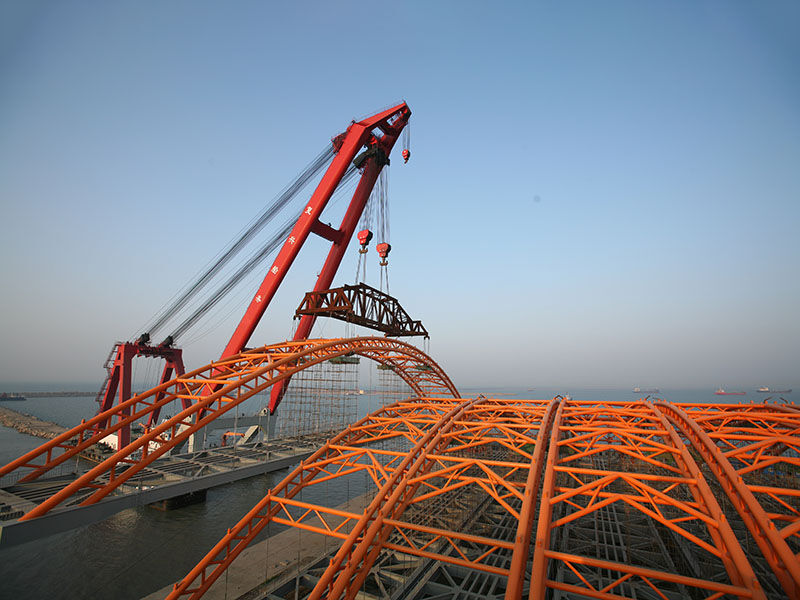 Стальной мост с пролетом 52–125 м