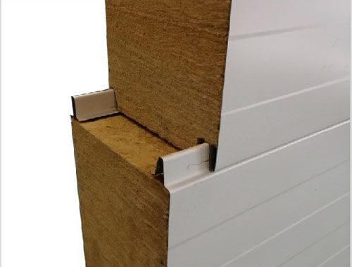 крыша из сэндвич-панелей