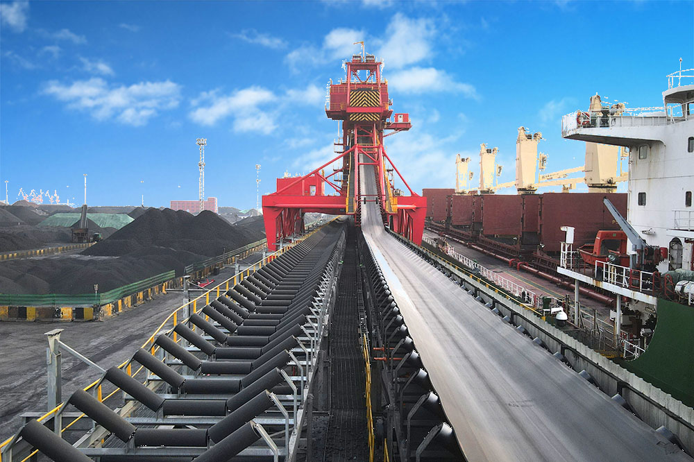 Порт Рижао Порт Шицзю Портовый район Восточный уголь движется на юг