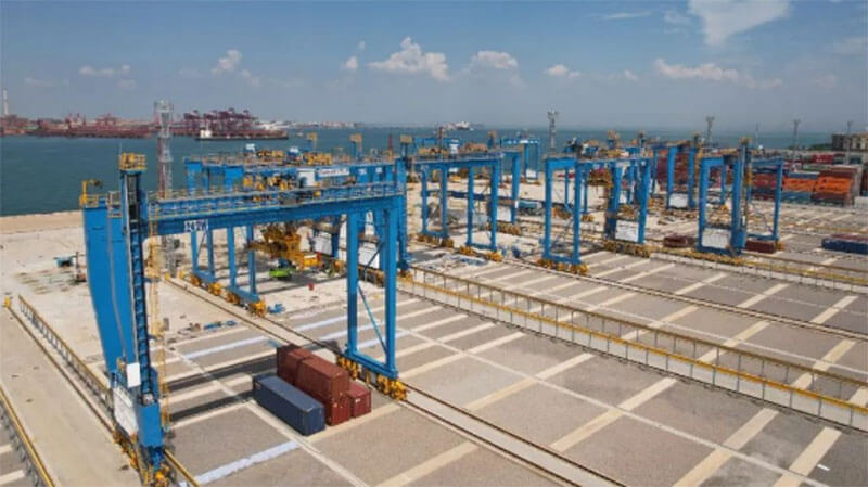 Automated-Track-Cranes.jpg Automated-Track-Cranes.jpg