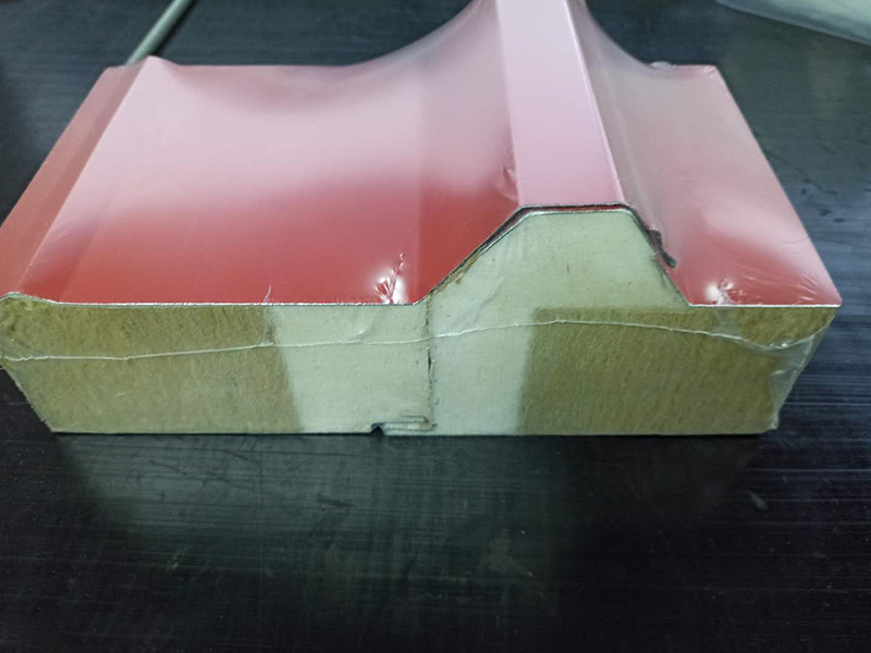 Сэндвич-панель для кровли