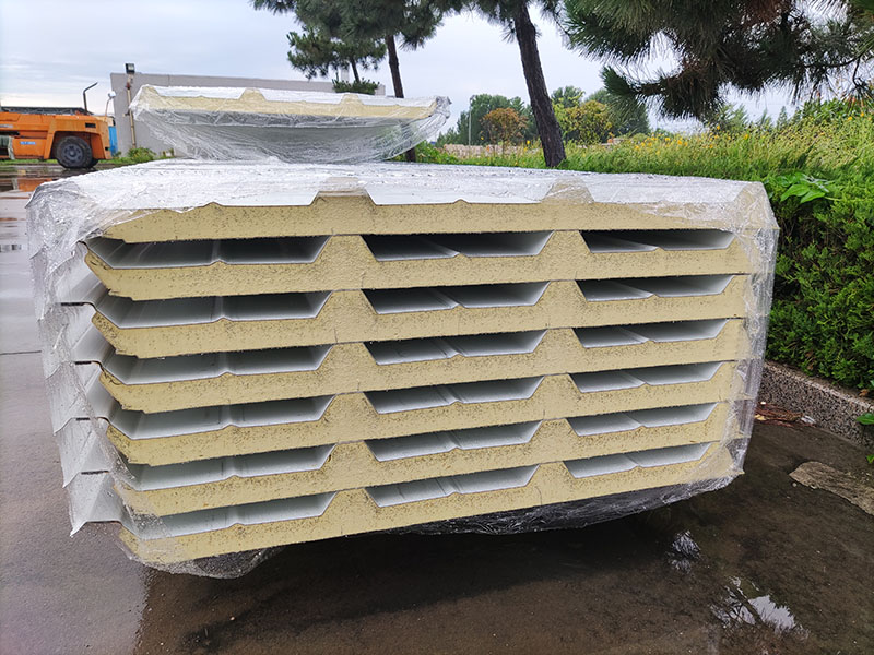 Сэндвич-панель для кровли