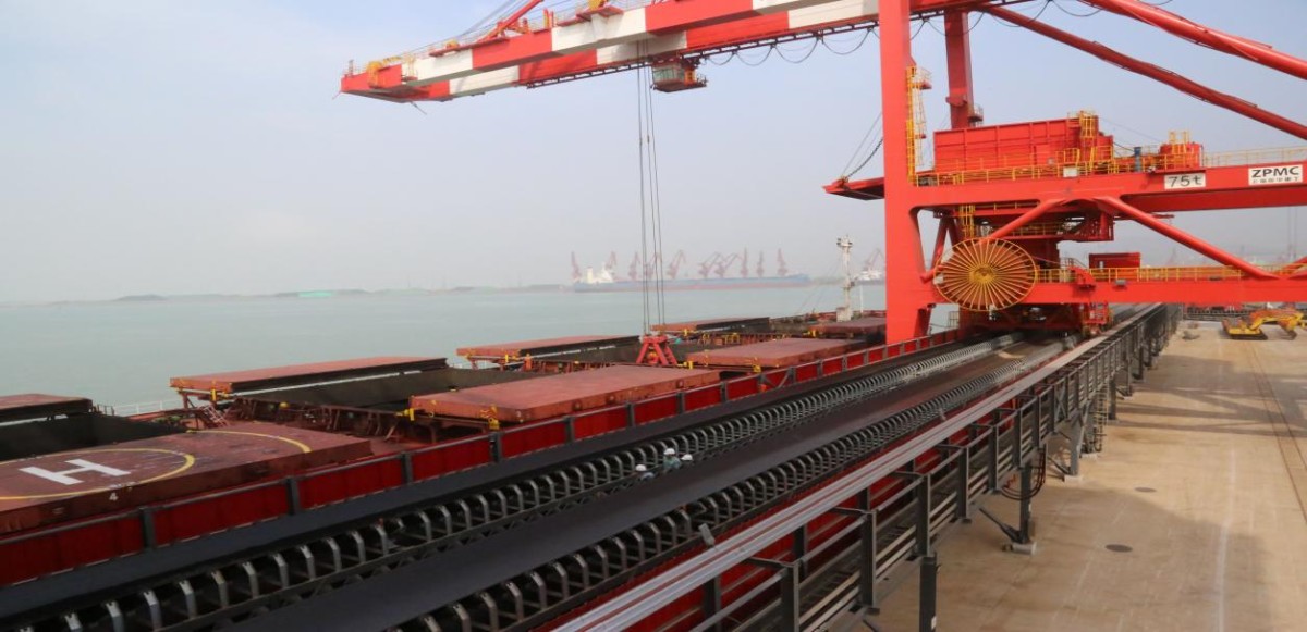 mining conveyor belt2.png