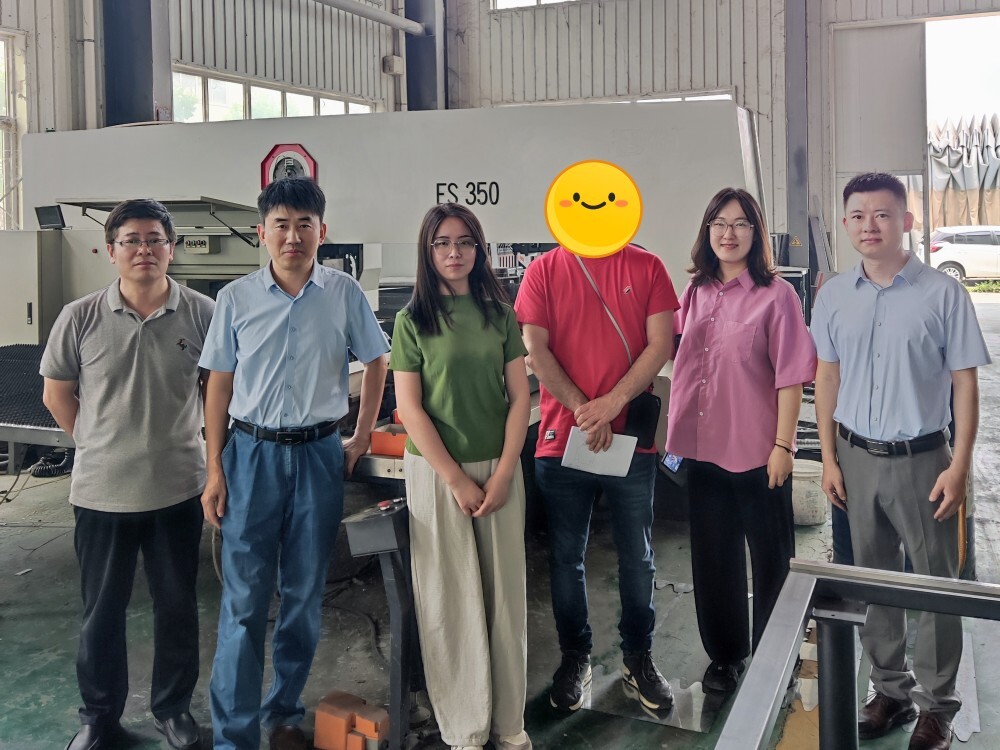 Welcome European Friend To Jinan Ritec!