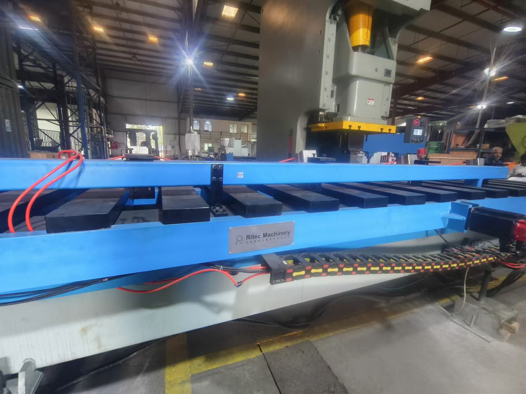 Saudi Arabia Oil Industry Customer Upgrades Stainless Steel Processing with Our Feeder Machine