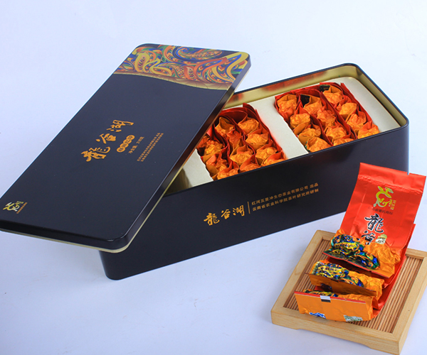 The Red Seal of the Terraces