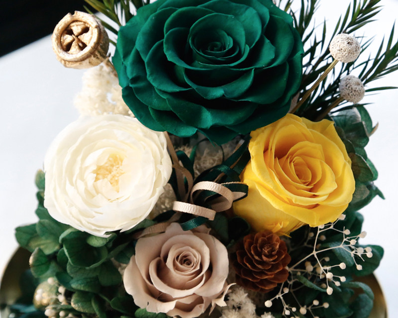 玻璃罩永生玫瑰