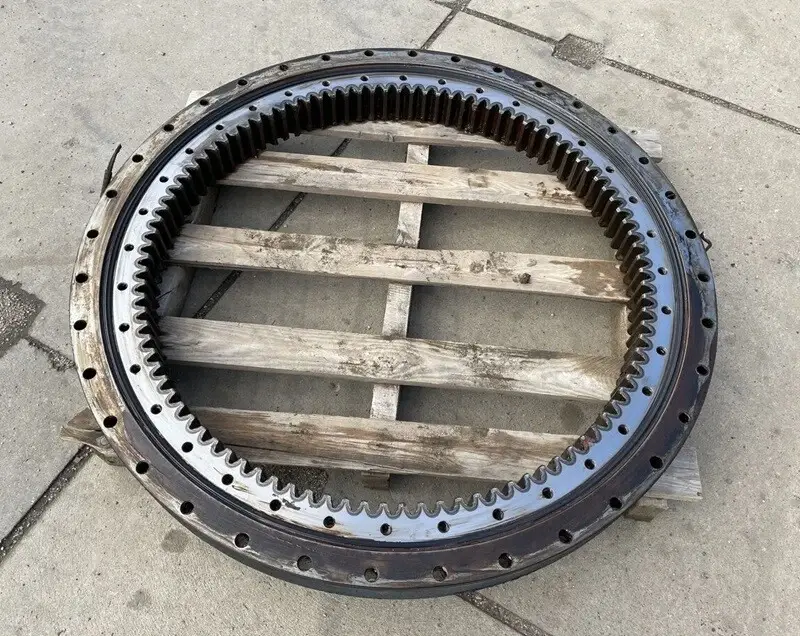 Slewing Bearing Assembly