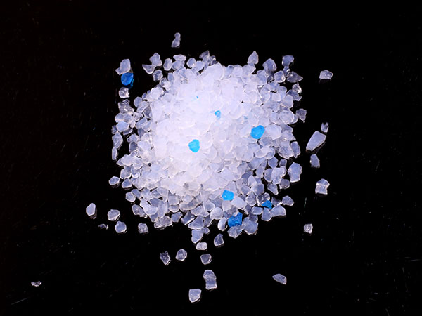 Наполнитель для кошачьего туалета из силикагеля (не комкующийся)/(комкующийся)