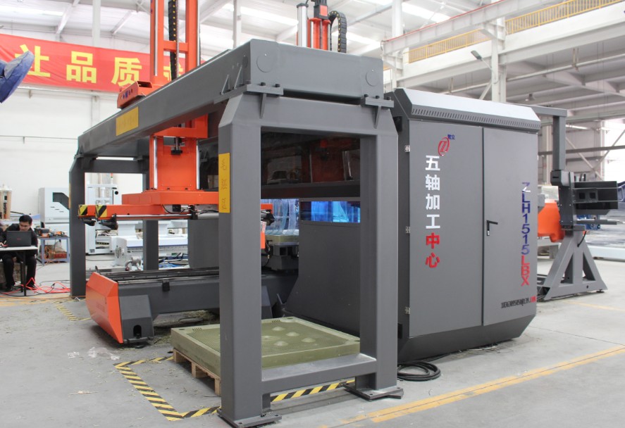 Линия по производству фильтровальных пластин - 5-осевой обрабатывающий центр с ЧПУ Quick CNC