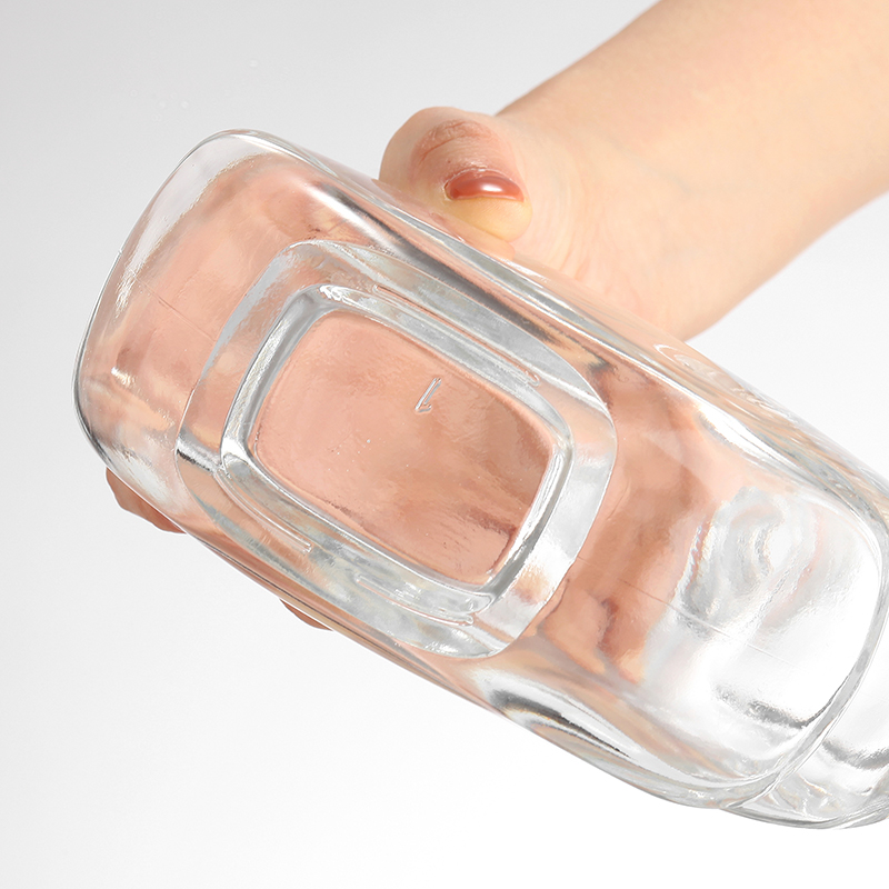 Botella de vidrio de licores de lujo