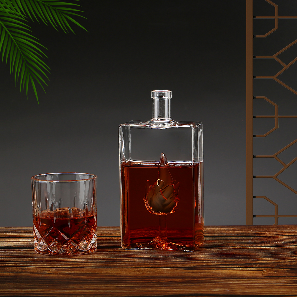 botella de vidrio de llama