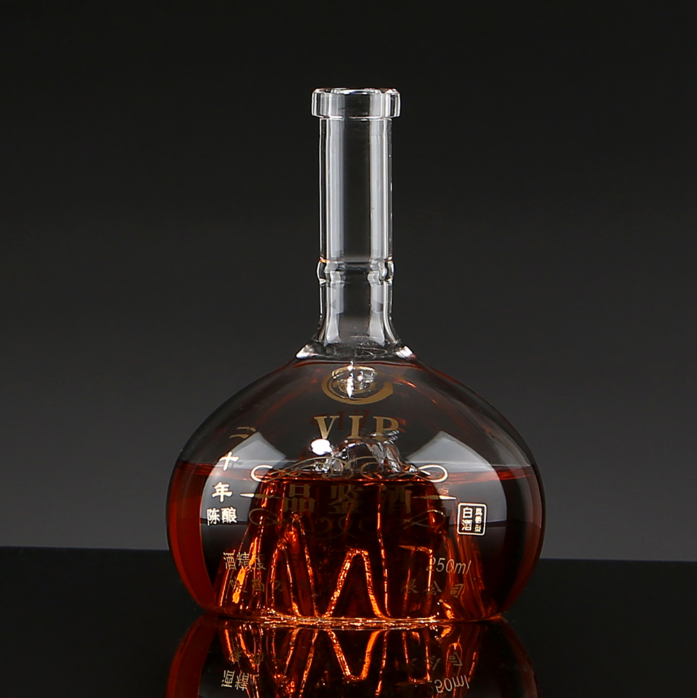 botella en forma de montaña