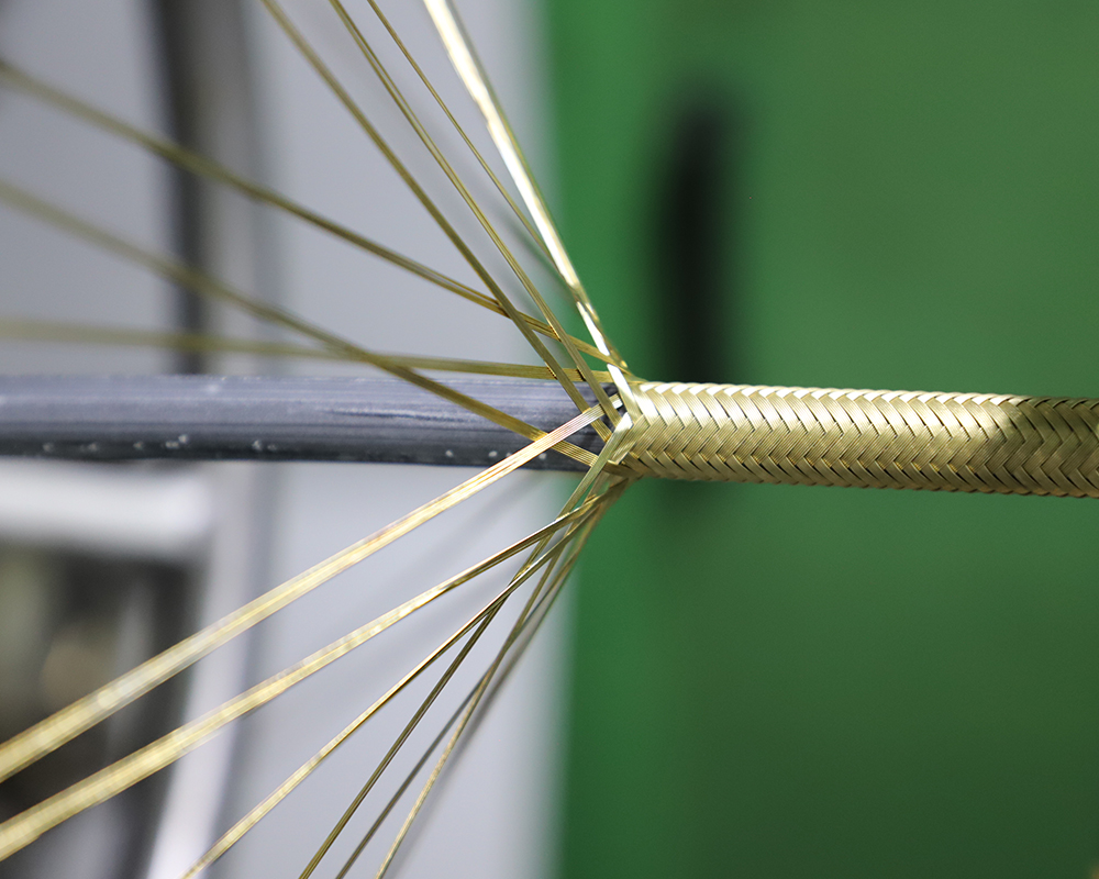 Промышленное применение высокоскоростной плетительной машины Промышленное применение высокоскоростной плетительной машины