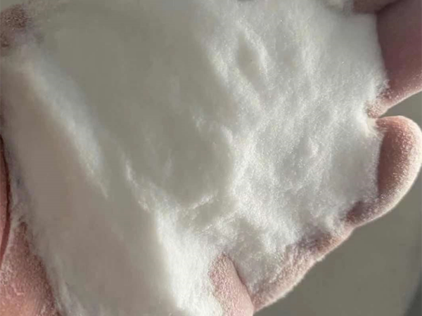 Порошок силикагеля в качестве катализатора