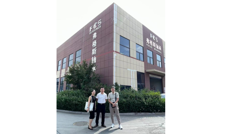 Comprador uzbeko visita Jinan Focus Bearing Co., Ltd. para una auditoría de fábrica y analiza la agencia en Uzbekistán Comprador uzbeko visita Jinan Focus Bearing Co., Ltd. para una auditoría de fábrica y analiza la agencia en Uzbekistán