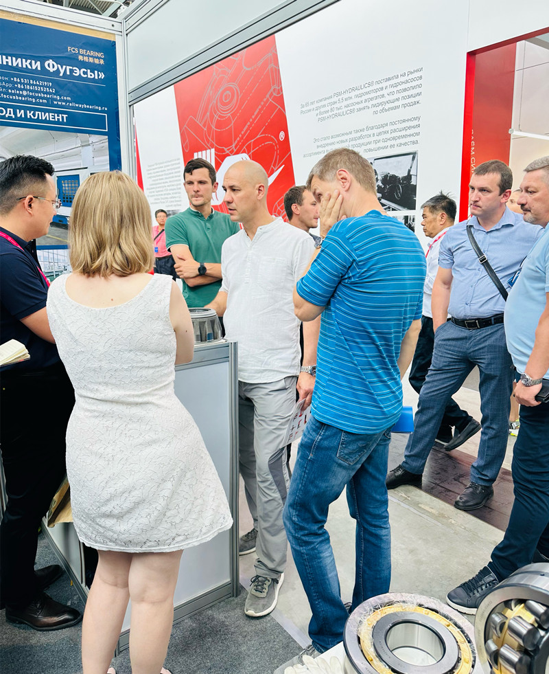 La Excepcional Participación de FOCUS BEARINGS en INNOPROM 2023 Atrae Grandes Elogios y Prometedoras Colaboraciones