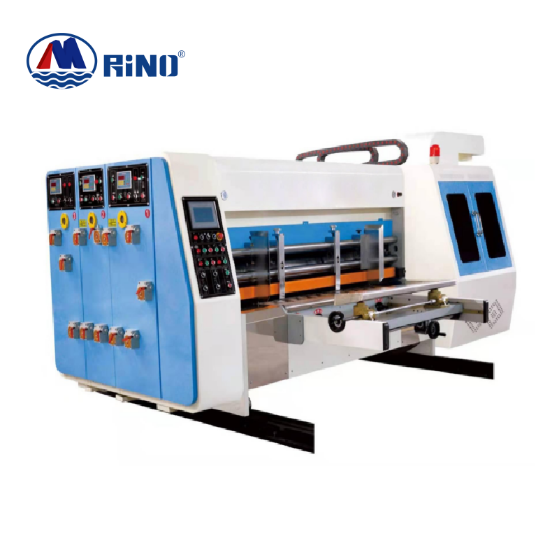 Máquina de impresión flexográfica de cuatro colores con troqueladora Máquina de impresión flexográfica de cuatro colores con troqueladora