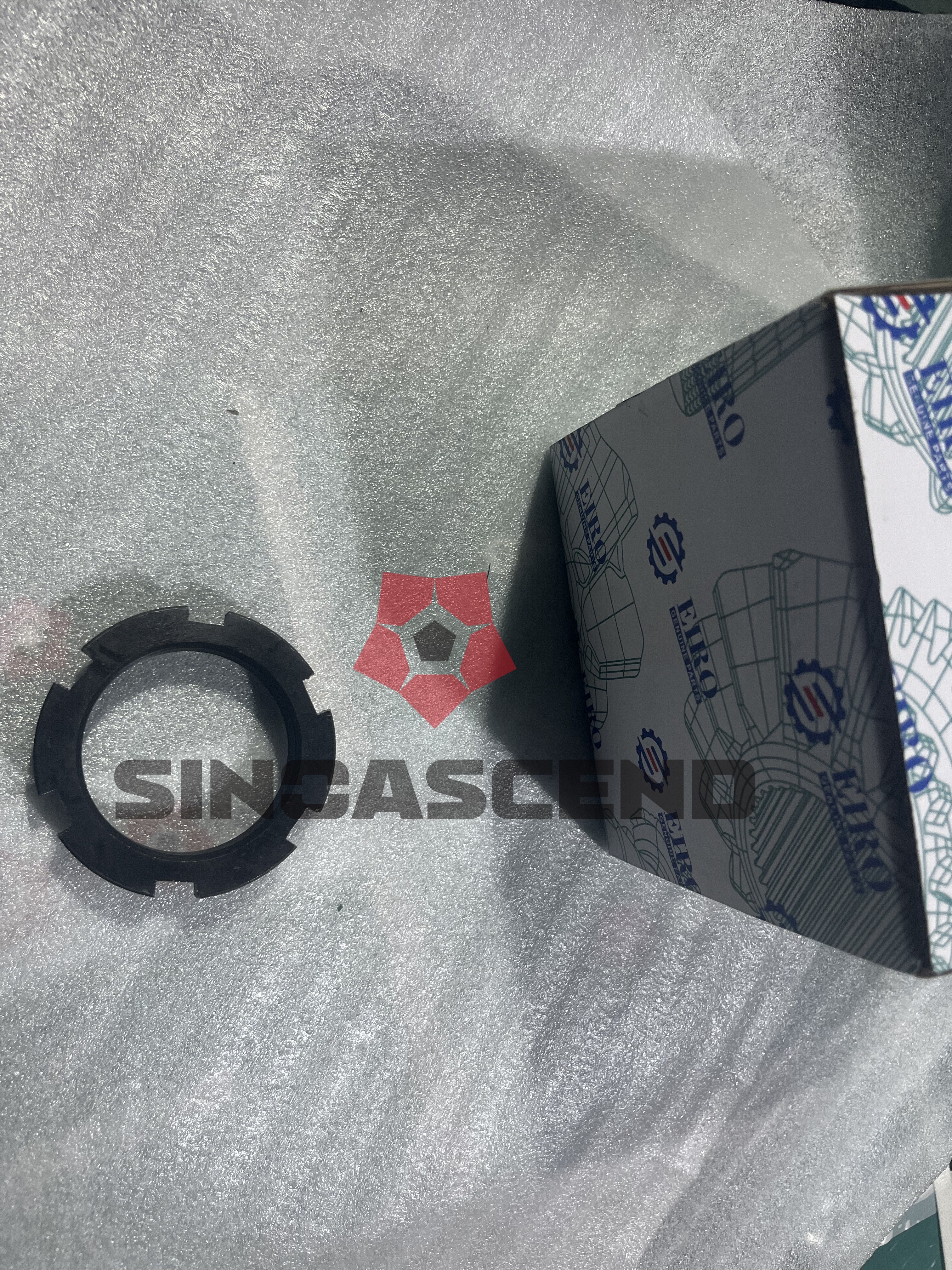 输入轴锁紧螺母42102312контргайка входного вала