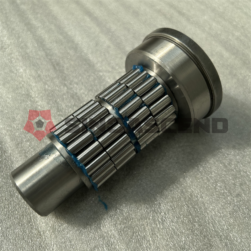 Штифт планетарного колеса + ролик 42064785