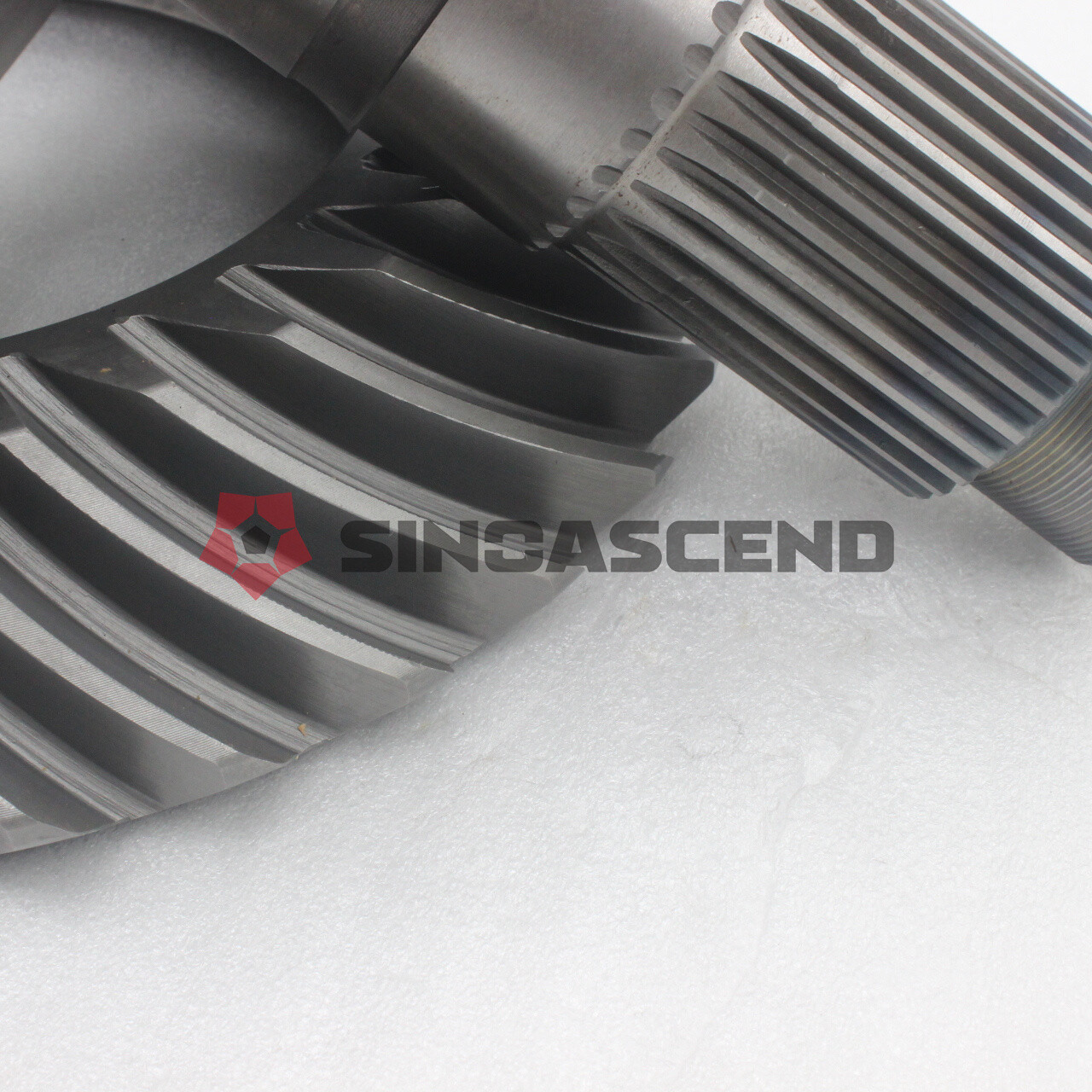 IVECO 27 32 центральная ось угол таза зубья 42127675 42129181