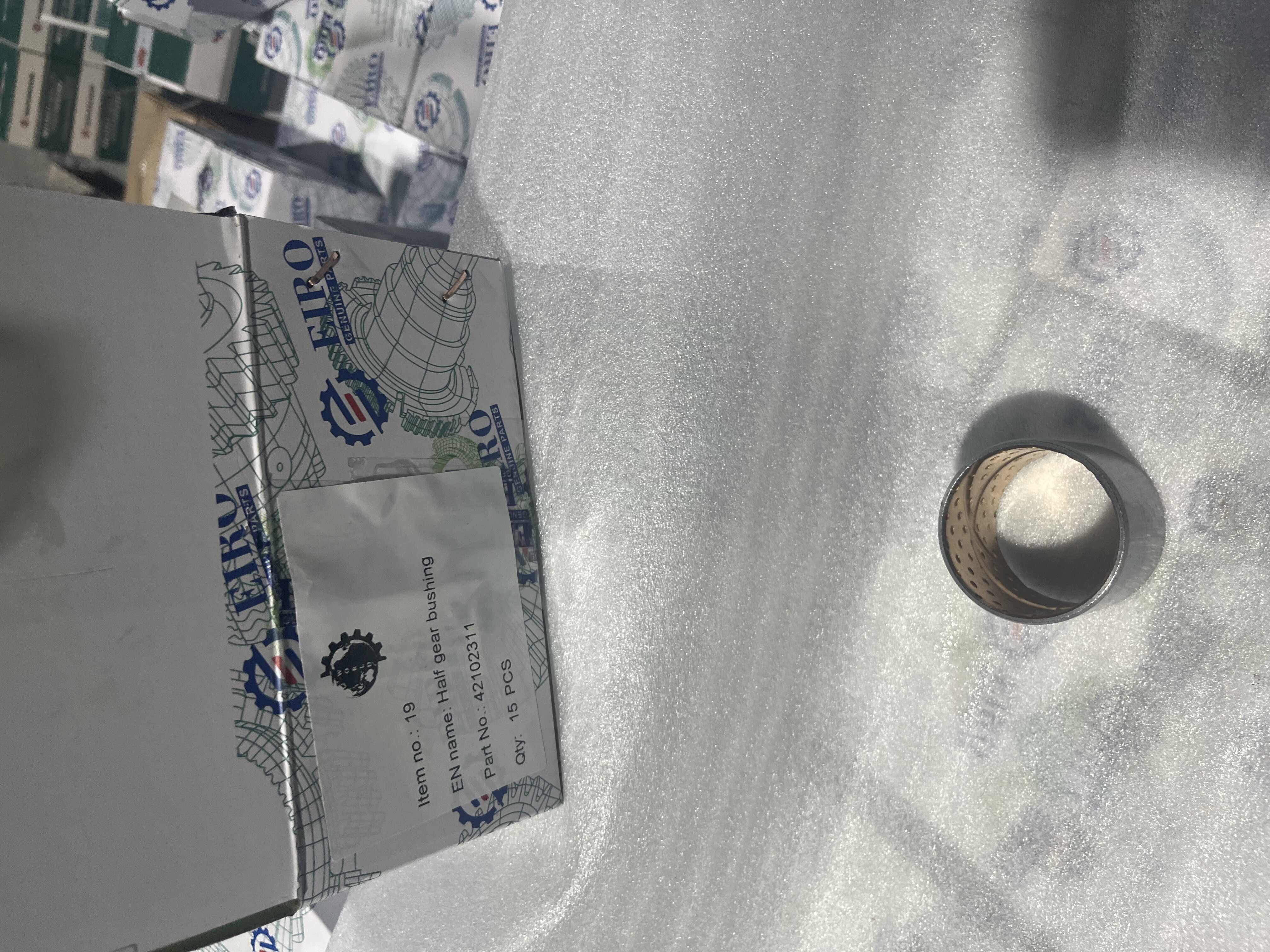 半轴齿衬套42102311 Втулка полушестерни