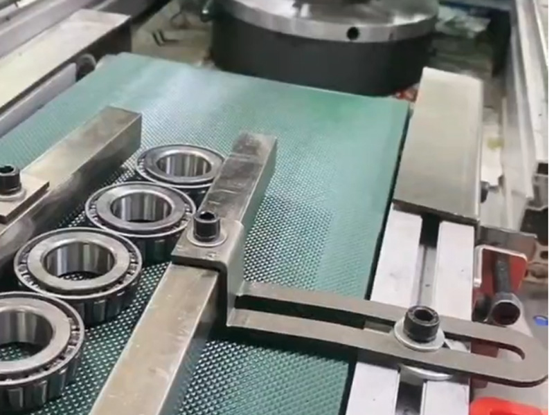 двадцать три