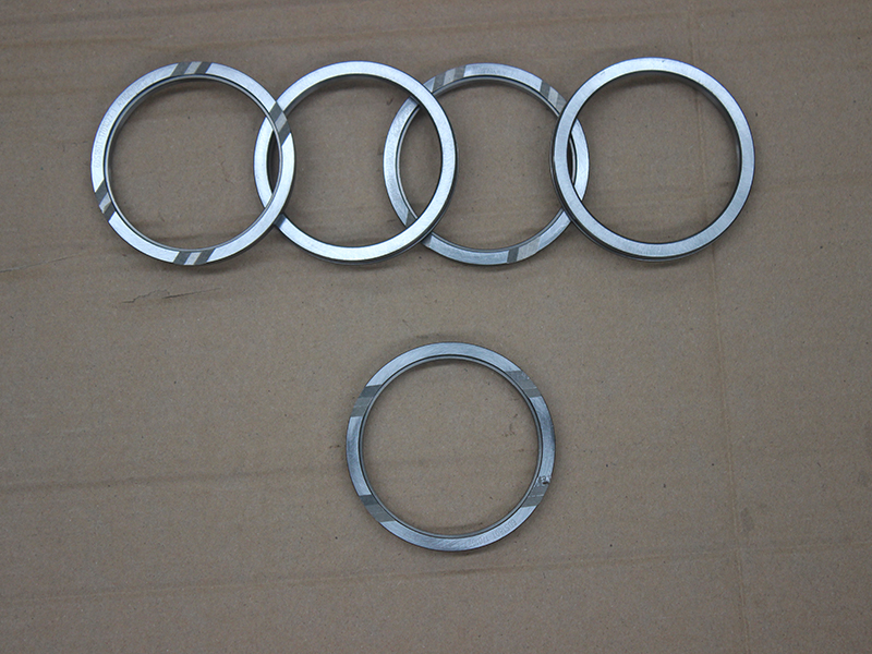 Проставка шестерни на один вал