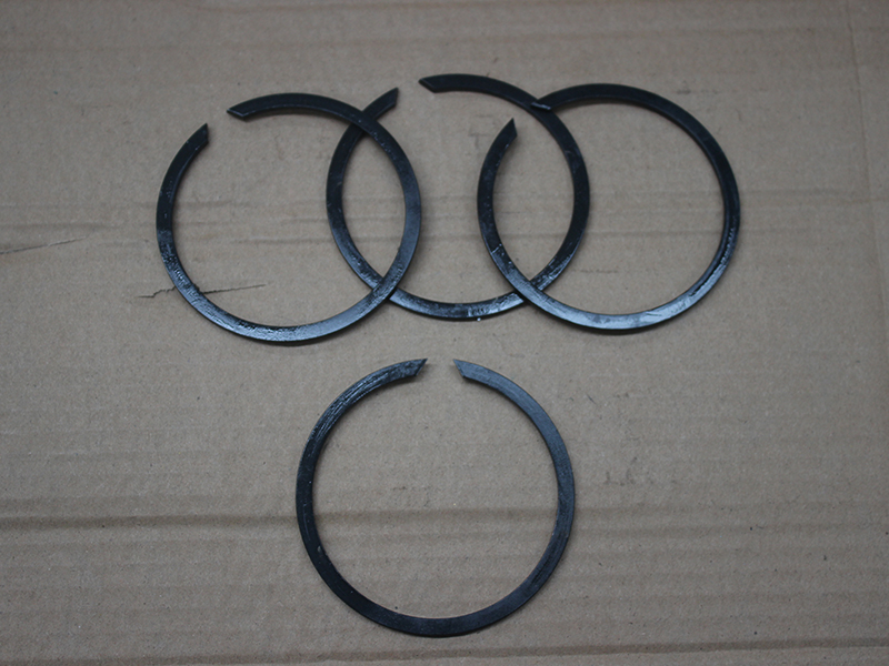 Стопорное кольцо