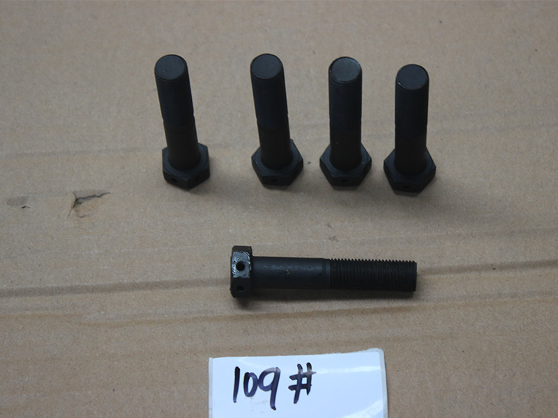 Болты с шестигранной головкой и отверстиями