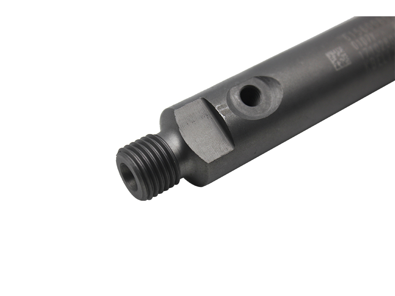 Топливная форсунка 61560080305