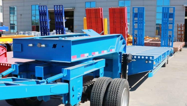 2 axle lowbed trailer (4).jpg 2 axle lowbed trailer (4).jpg