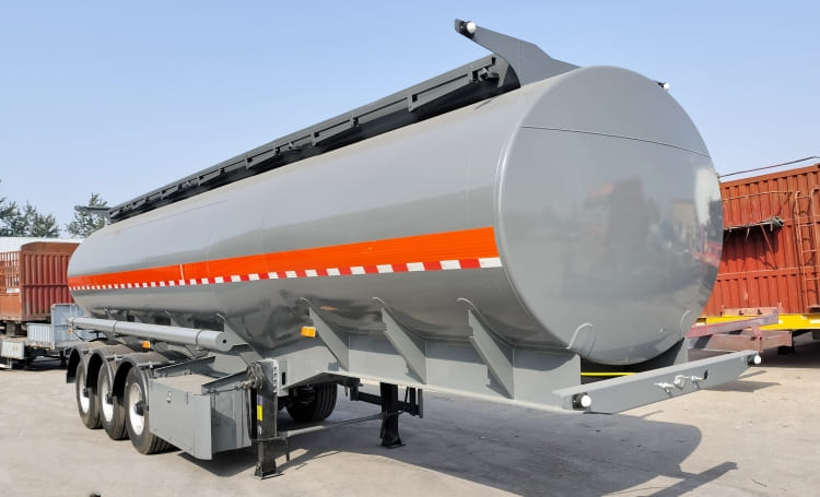 fuel tanker trailer (4).jpg fuel tanker trailer (4).jpg