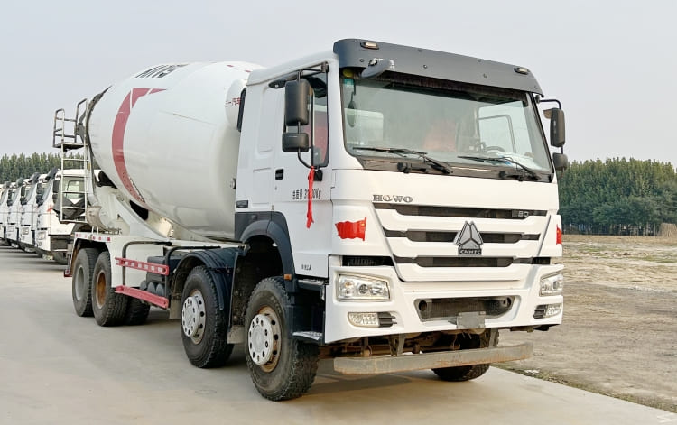 howo concrete mixer truck (9).jpg howo concrete mixer truck (9).jpg