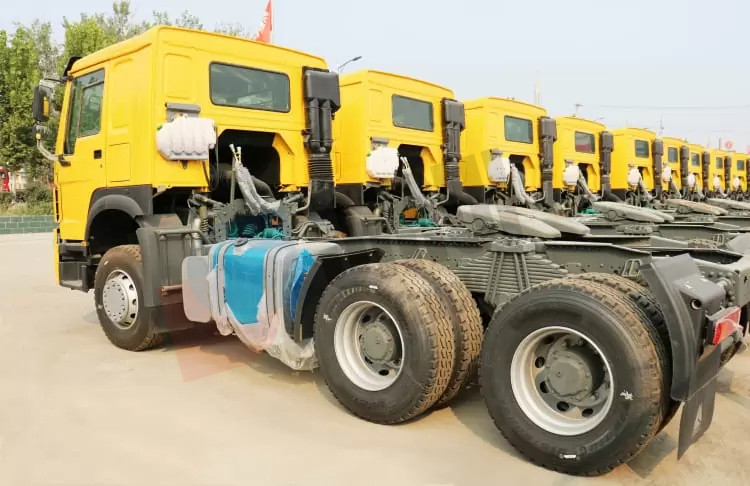 Howo 371 Tractor Head (6).jpg