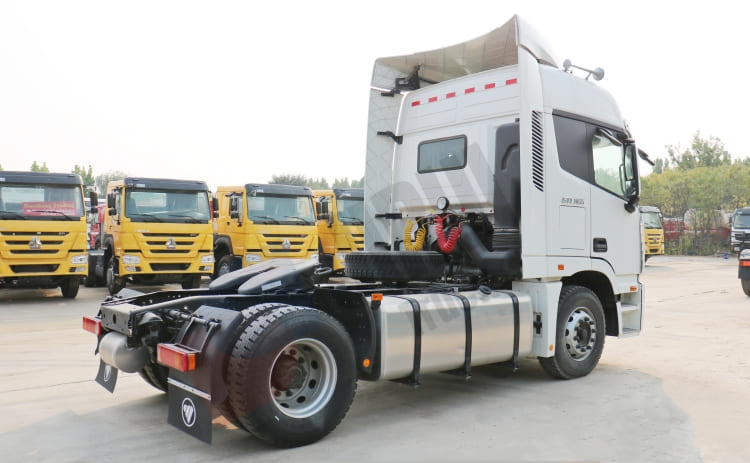 foton gtl tractor head (5).jpg foton gtl tractor head (5).jpg