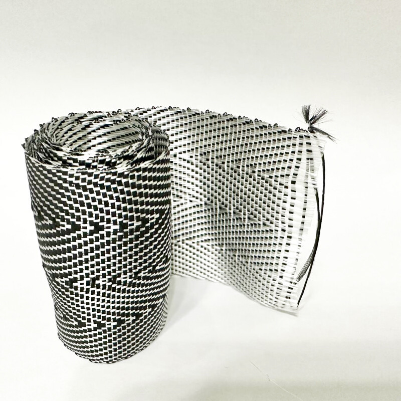 双人字纹混编带：玄武岩染成黑色+玻纤混编，明达应客户要求订做的假冒碳玻混编带(上海展会）2023.9 (2).jpg