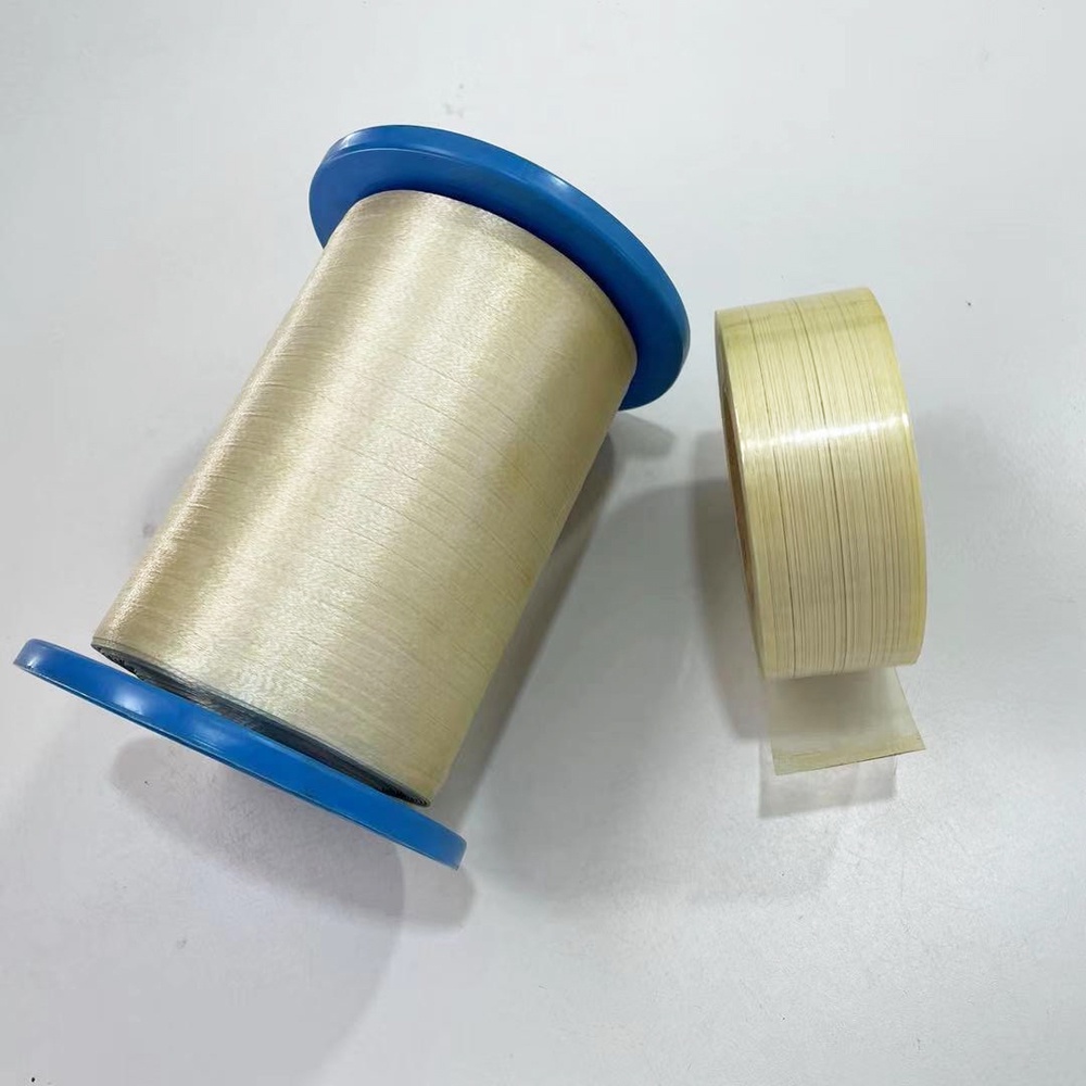 Weft free tape with mesh