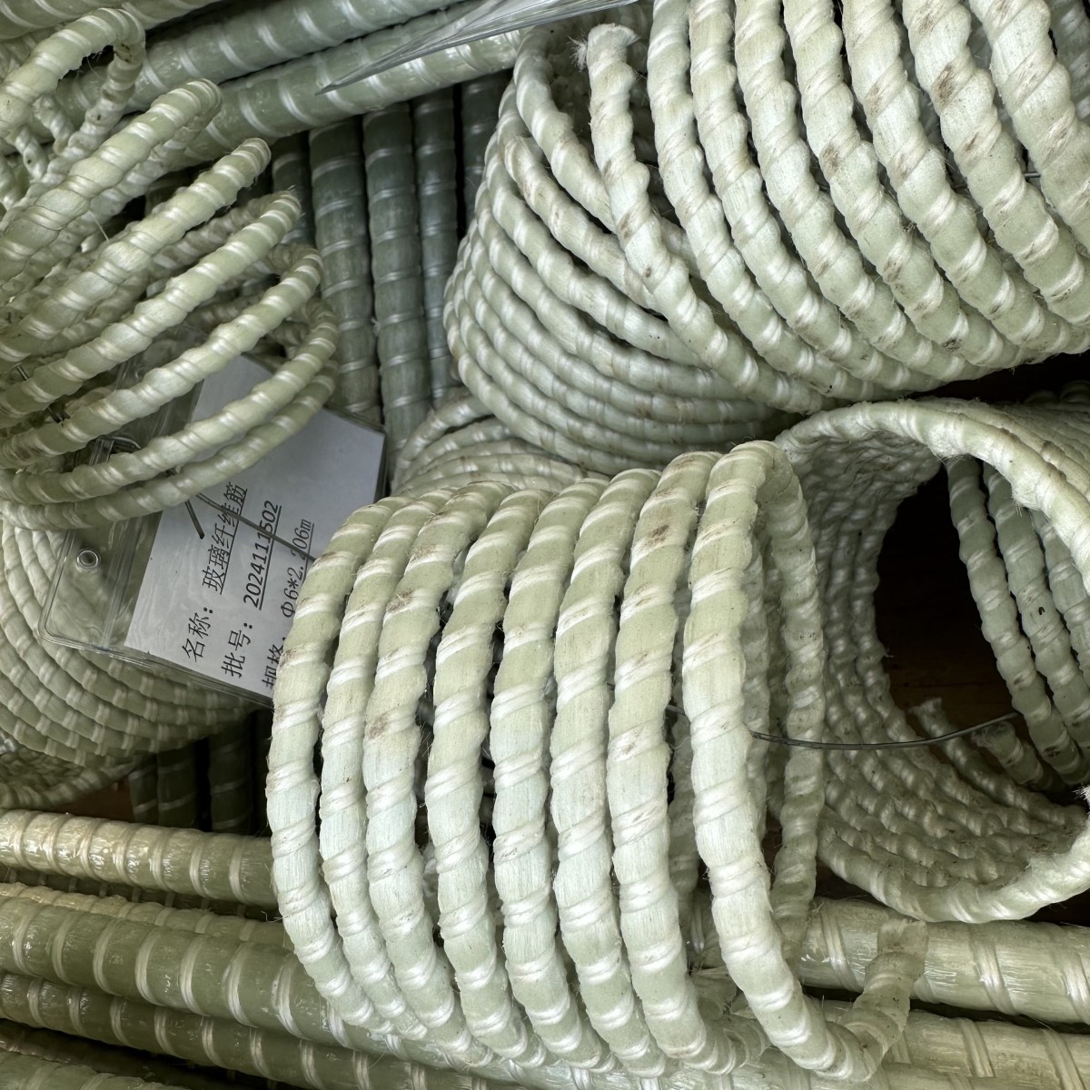 Light Weight High Strength Corrosion Resistance FRP Bars/Threaded Rods 图片3