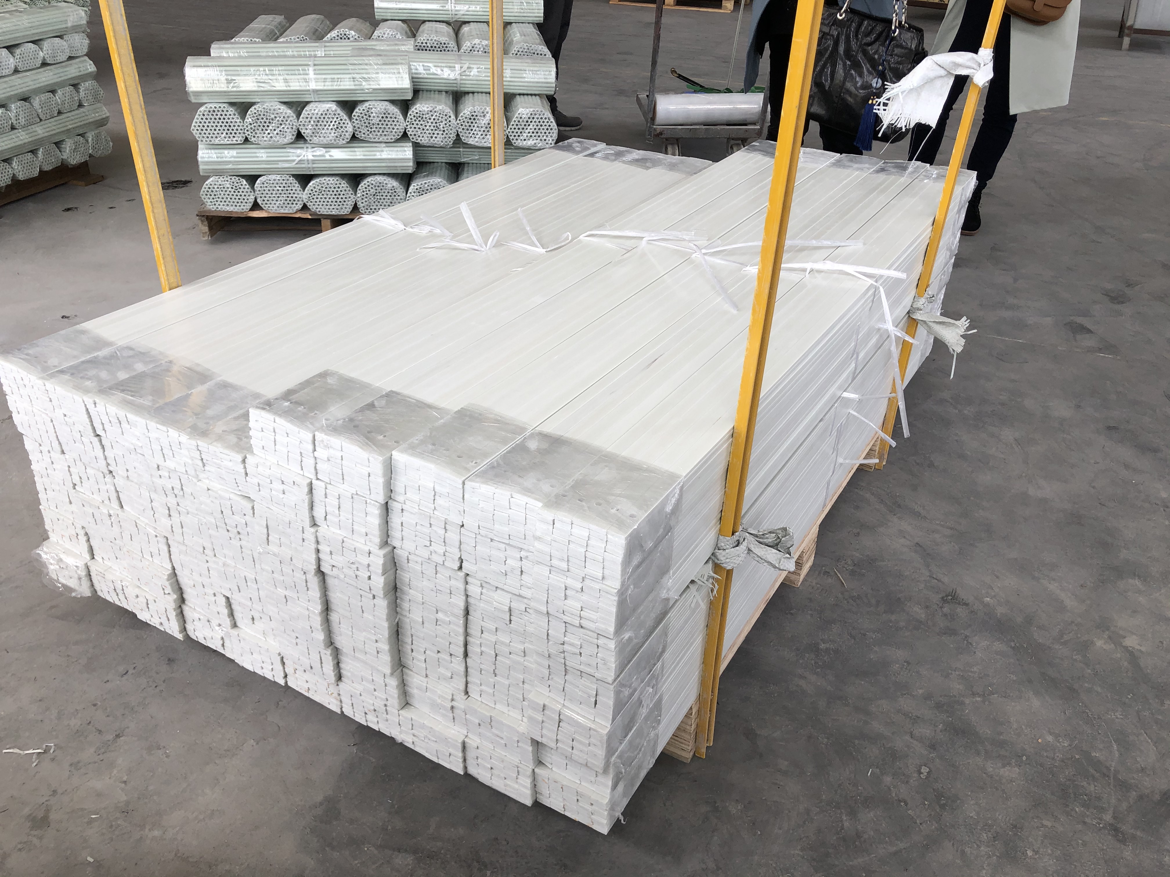 High Strength Anti Corrosion FRP Fiberglass Flat Strips Profile