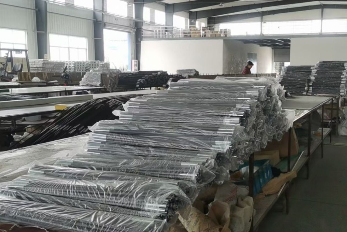 帐篷杆+金属件+牛筋绳成套装袋