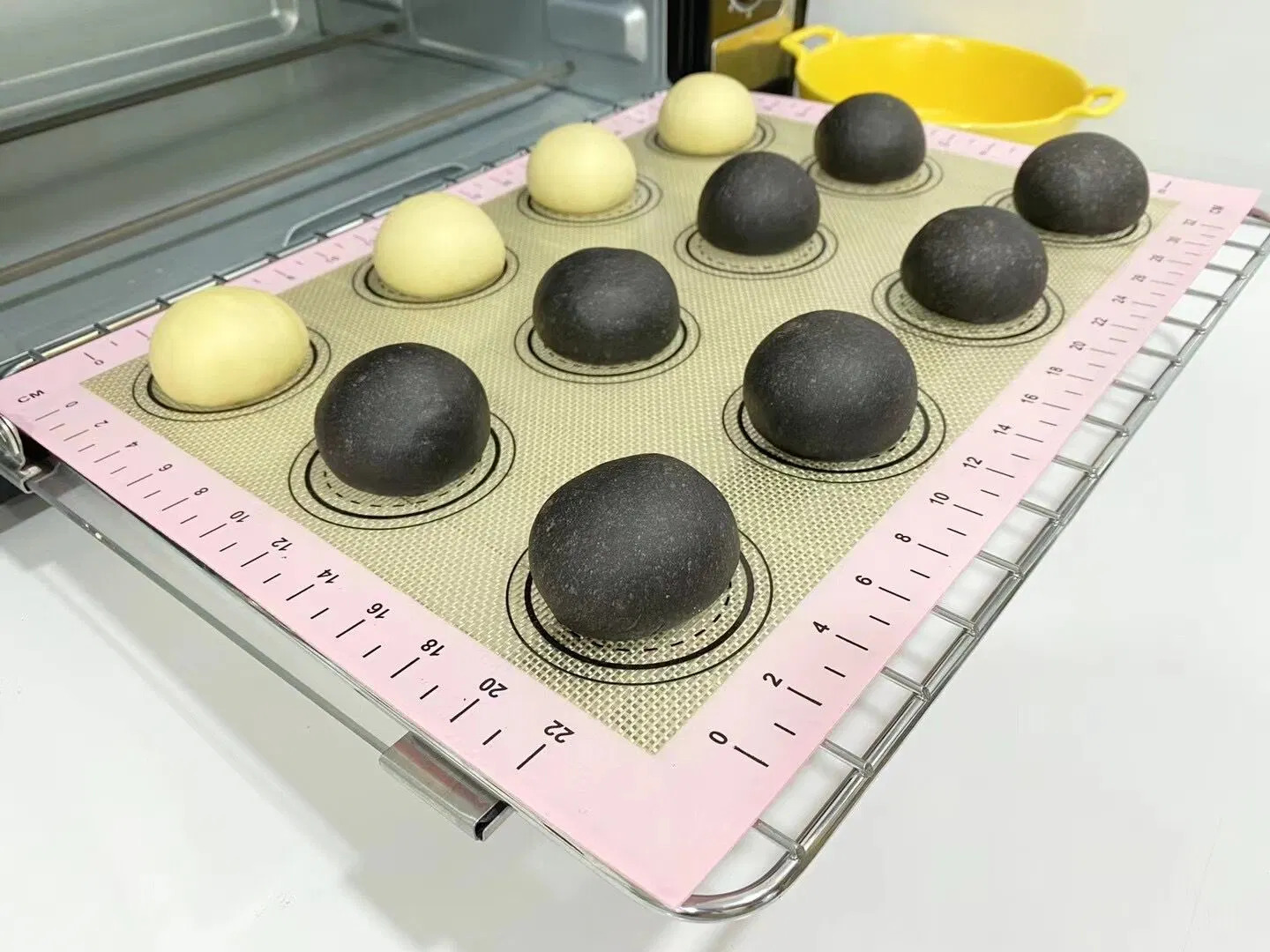 Non-Slip Silicone Dought Mat for Home