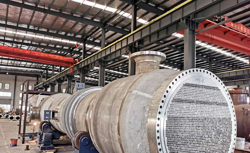 Shell and Tube Heat Exchanger with Graphene Process.jpg Shell and Tube Heat Exchanger with Graphene Process.jpg