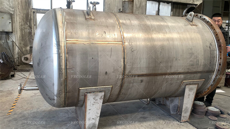Shell and Tube Heat Exchangers for Heating Palm Oil.jpg Shell and Tube Heat Exchangers for Heating Palm Oil.jpg
