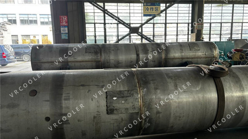 Shell & Tube Cooler for Cooling Lubricating Oil in Gas Turbine Engines Operating in the Open Air